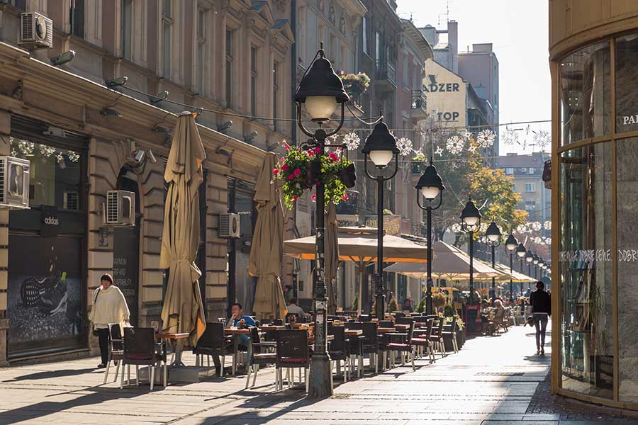 Ова слика има празан alt атрибут; име њене датотеке је knez-mihailova-pavle-kaplanec.jpg